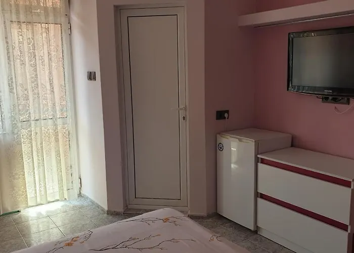 Къща За Гости Оазис Vendégház Pomorie