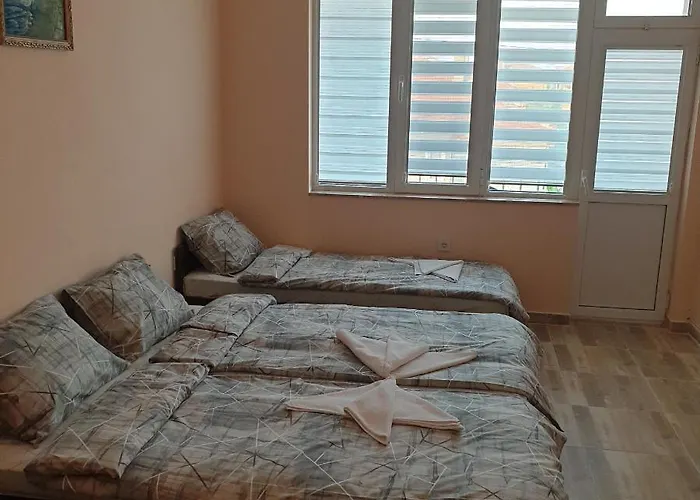 Къща За Гости Оазис Pomorie