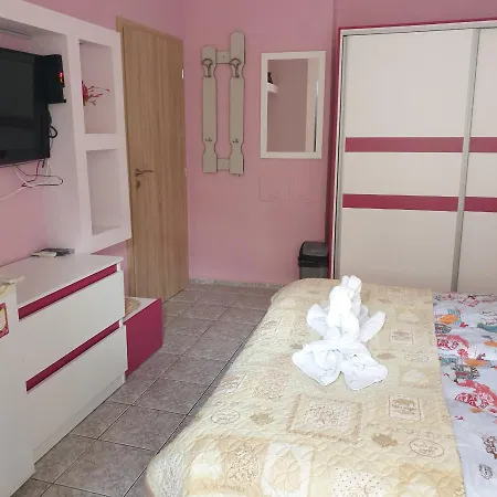 Къща За Гости Оазис Vendégház *