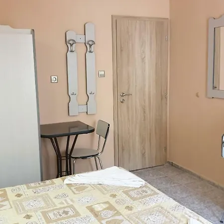 Къща За Гости Оазис * Pomorie