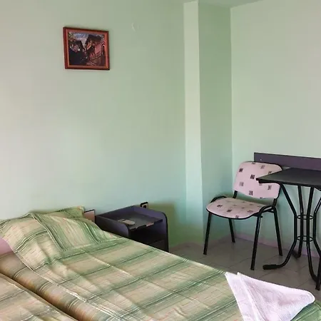 Къща За Гости Оазис Guest house Pomorie